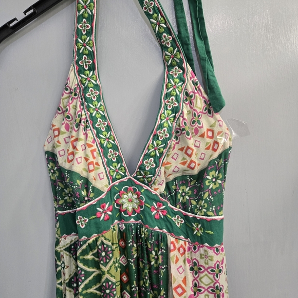 Flying Tomato Green and Cream Patterned Maxi Dress - Picture 3 of 6